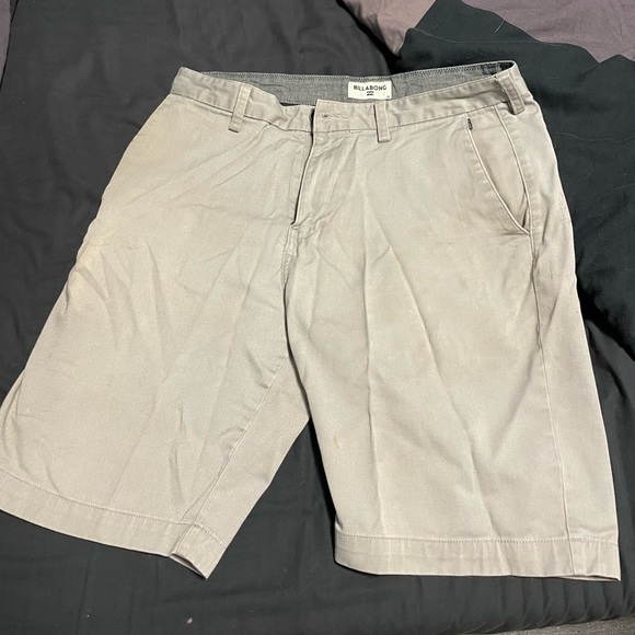 Shorts - Picture 1 of 4